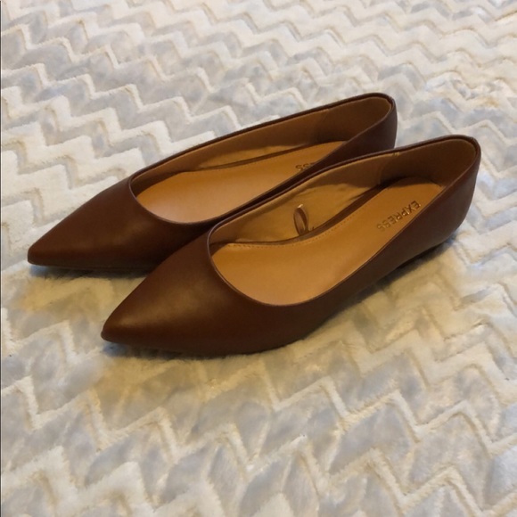 Brown Express point toe flats - Picture 2 of 3